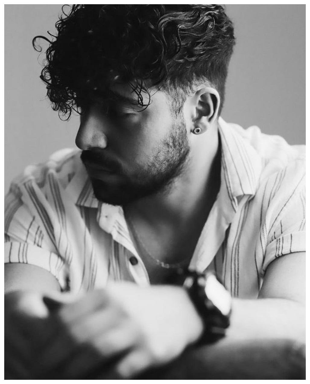 خواننده آهنگ برای