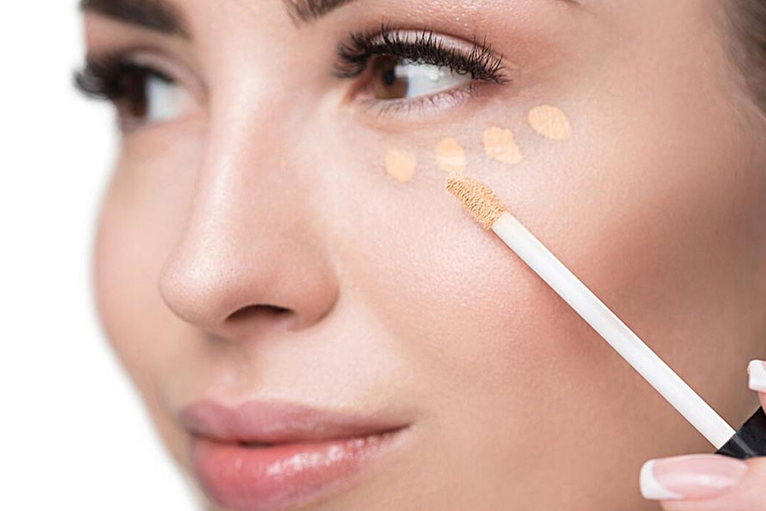 معرفی بهترین کانسیلرهای پوست خشک