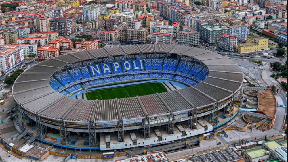 معرفی بهترین ورزشگاه های جهان ایتالیا ناپولی