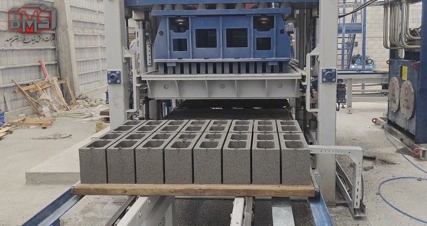 بهترین مارک دستگاه بلوک زنی بتن سرمد