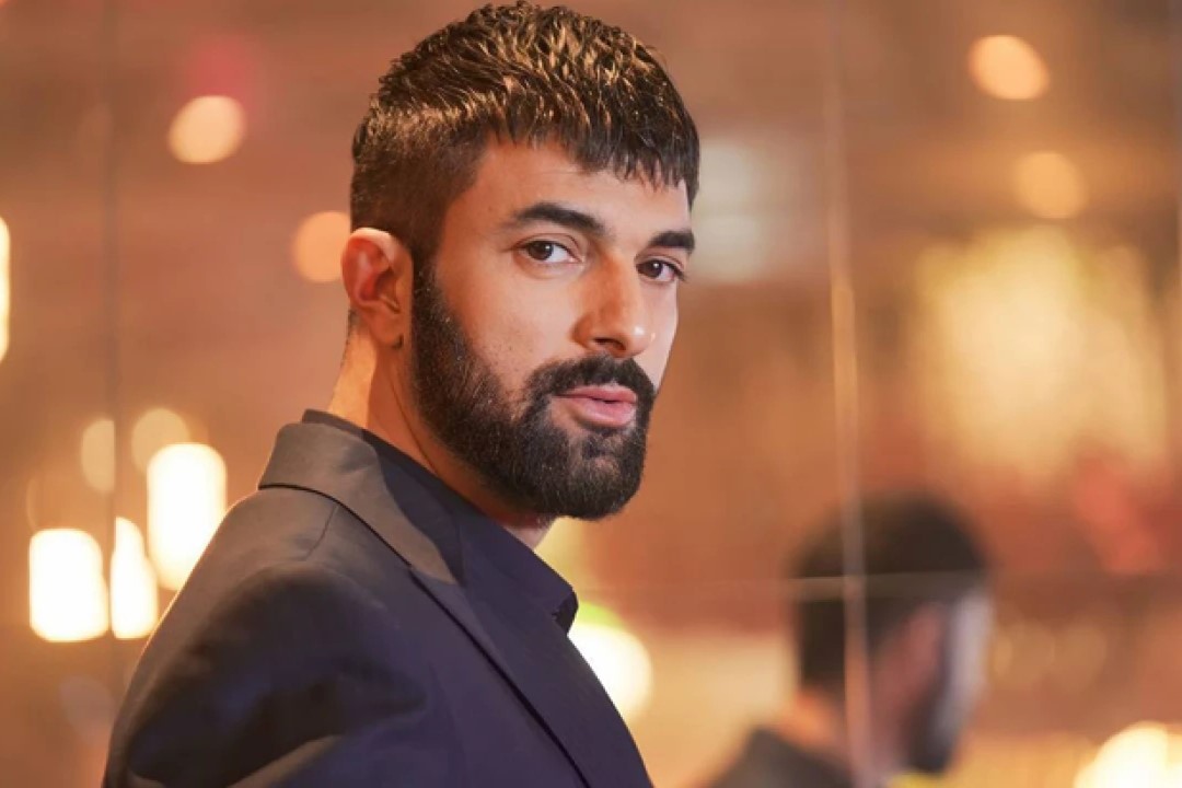 انگین آکیورک