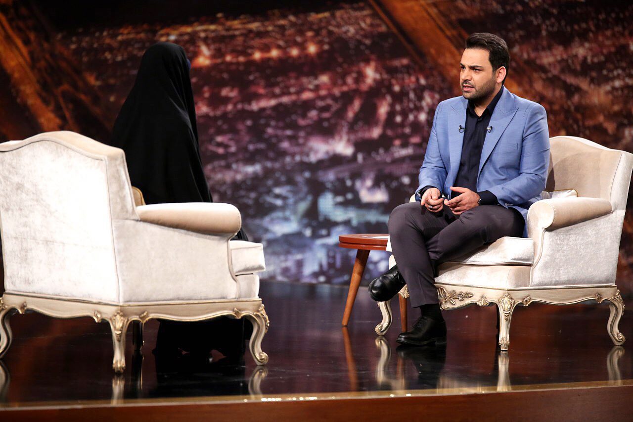 تاک شو احسان علیخانی